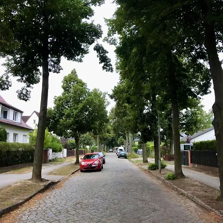 Schone 4 Eg Mit Garten Und Wintergarten * Малов